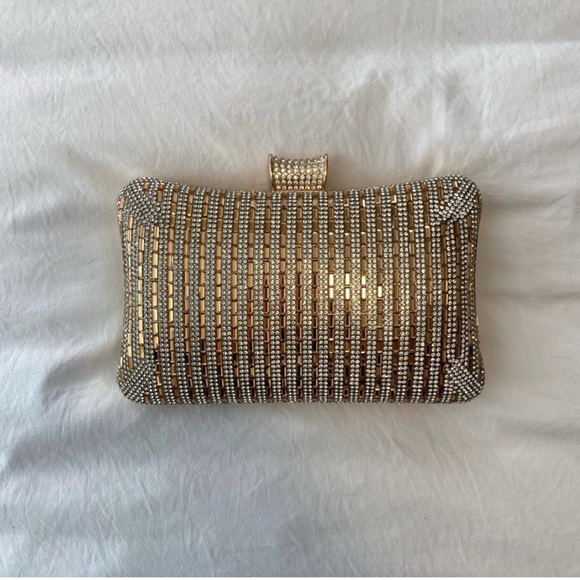 NWOT Rhinestone Gold Clutch - Picture 2 of 6